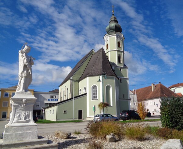 Kirche 62024.JPG